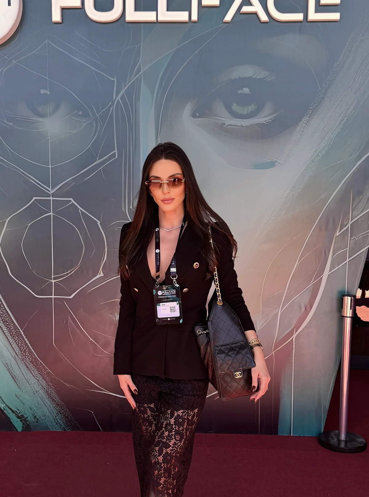 Dra. Anna Moura em evento de atualização profissional